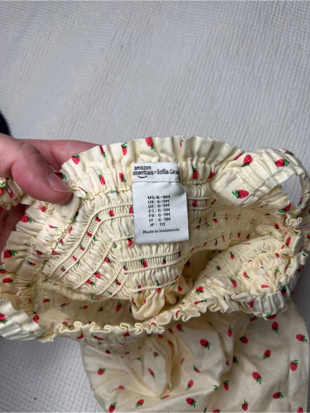 Amazon Essentials Cream Strawberry-Print Bubble Romper